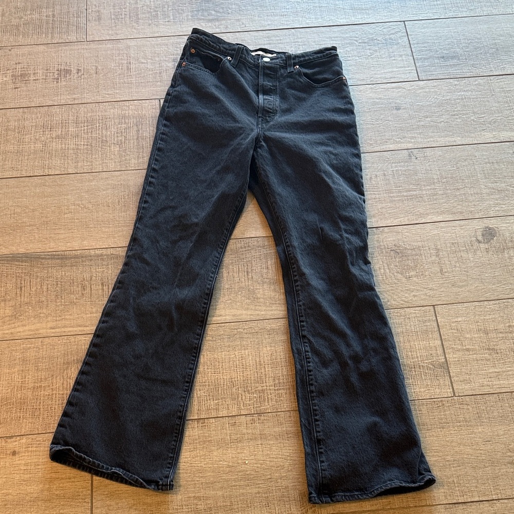 Classic Black Levi  Ribcage Boot Women's Jeans 29